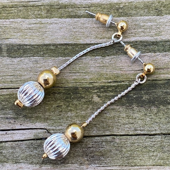 Beaded drop ball earrings silver and gold tone - Picture 3 of 5